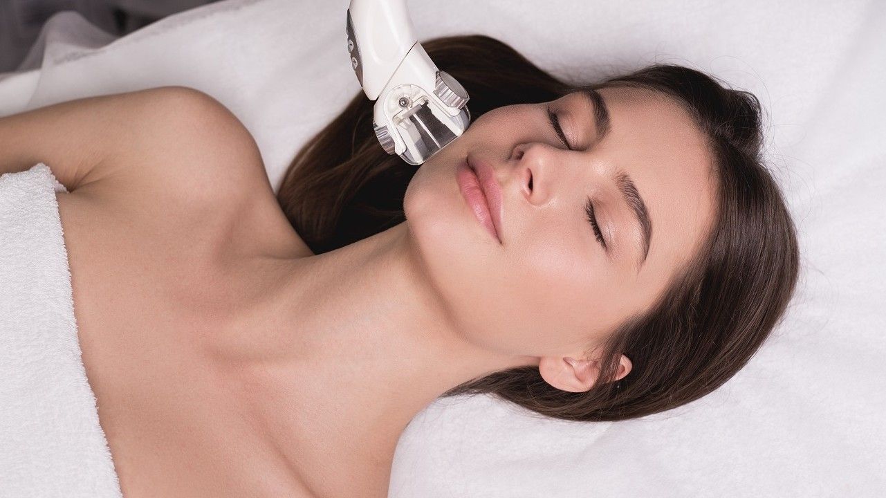 Soin anti-âge LPG femme anti ride