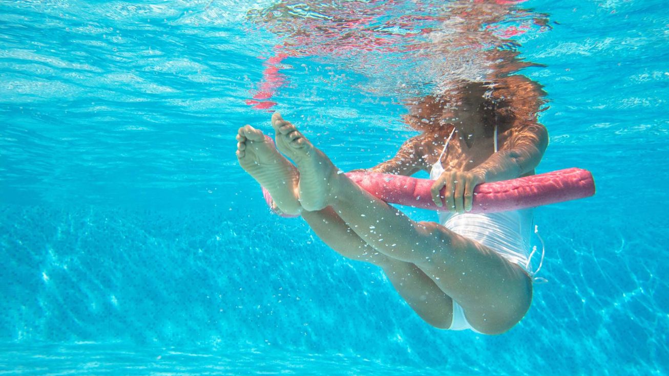 Séance d'activité aquatique cure maman bébé