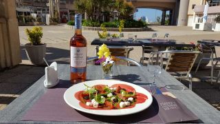carcpaccio dans un restaurant de centre thalasso