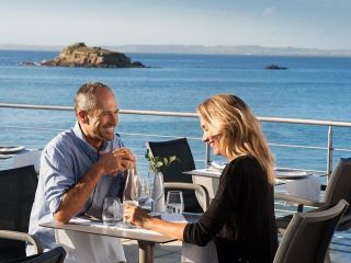Terrasse extérieure restaurant thalasso Douarnenez